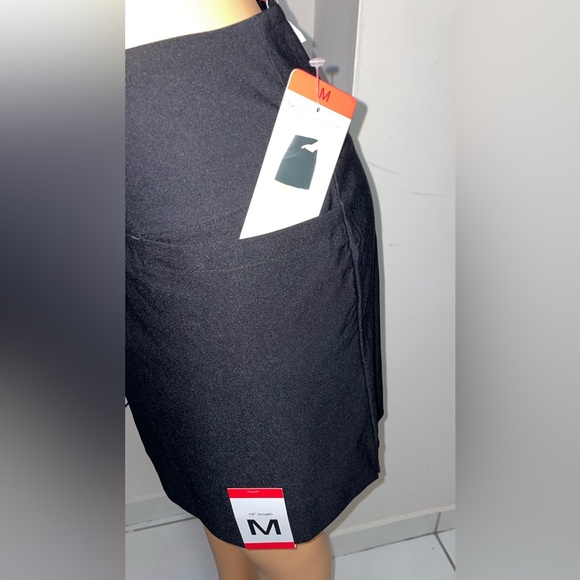 NWT Black Skort with Pocket. Short Spandex size M (2) - Picture 10 of 10